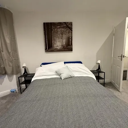 Causeway 4 Bedroom House *