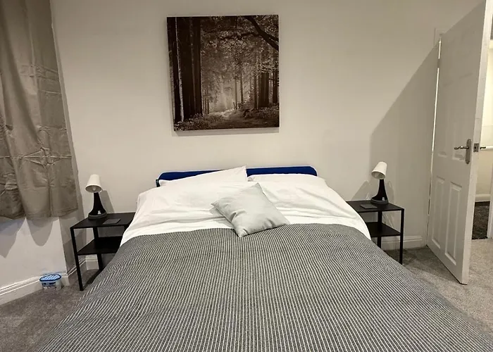 Causeway 4 Bedroom House *