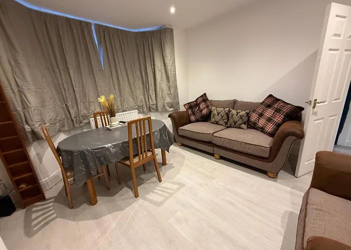 בית נופש Causeway 4 Bedroom House